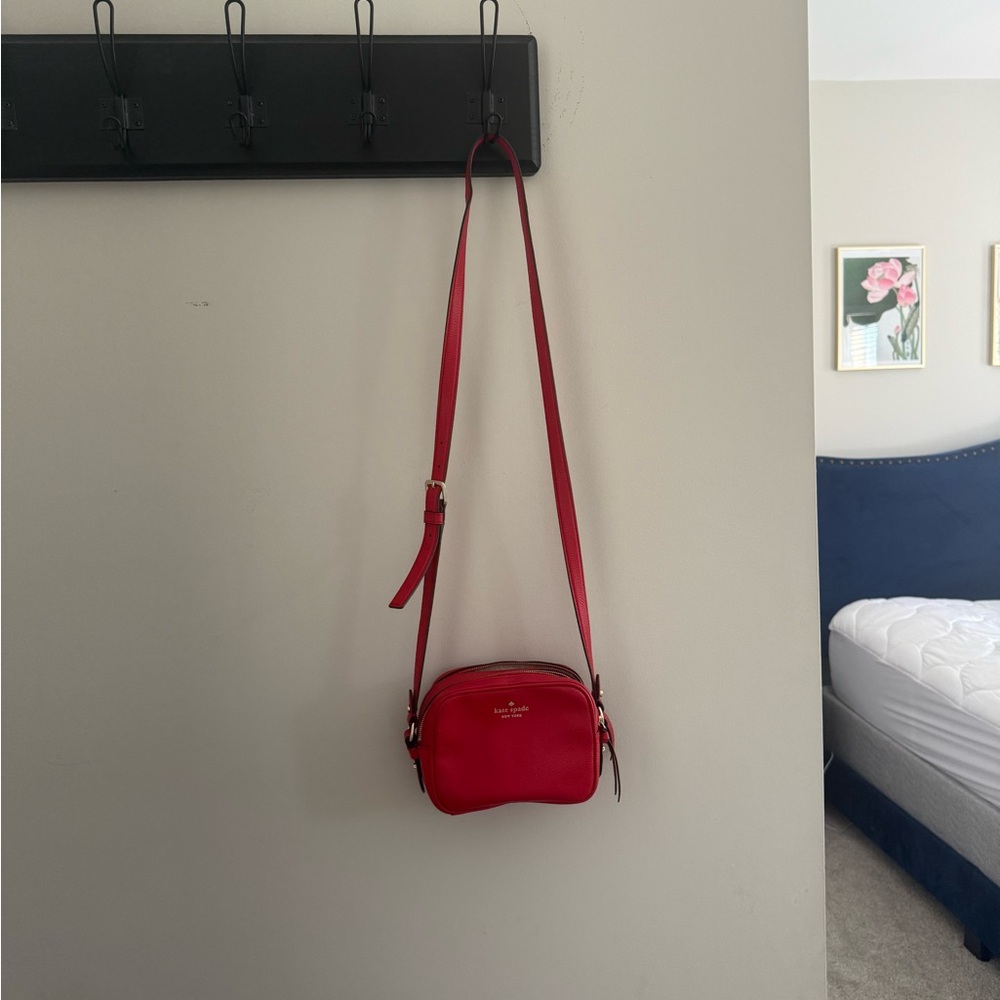 Red Kate Spade crossbody bag